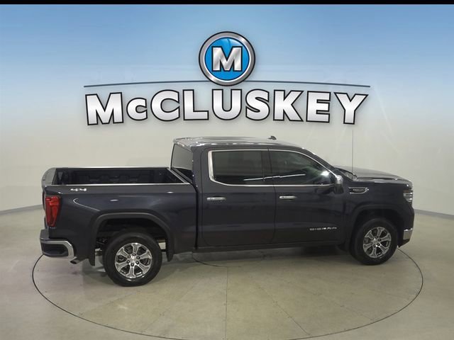 Certified Used 2025 Titanium Rush Metallic GMC SLT image 19