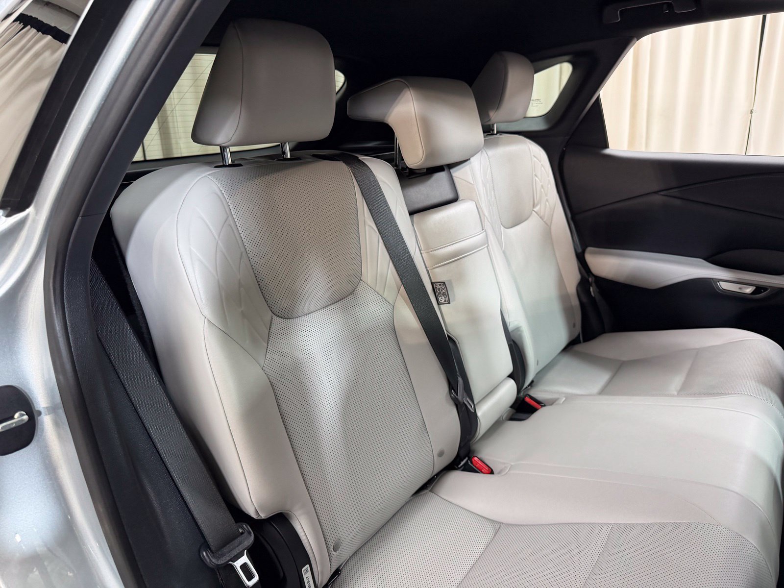 Used 2025 Silver Lexus 350h Premium image 42