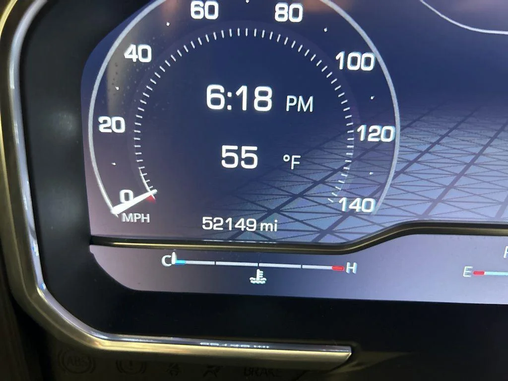 Used 2023 White Frost GMC Denali image 6