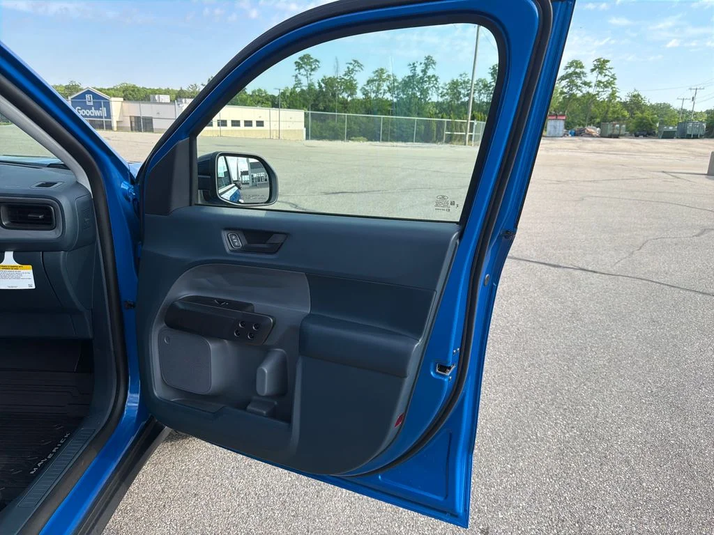 New 2026 Blue Ford XLT image 19