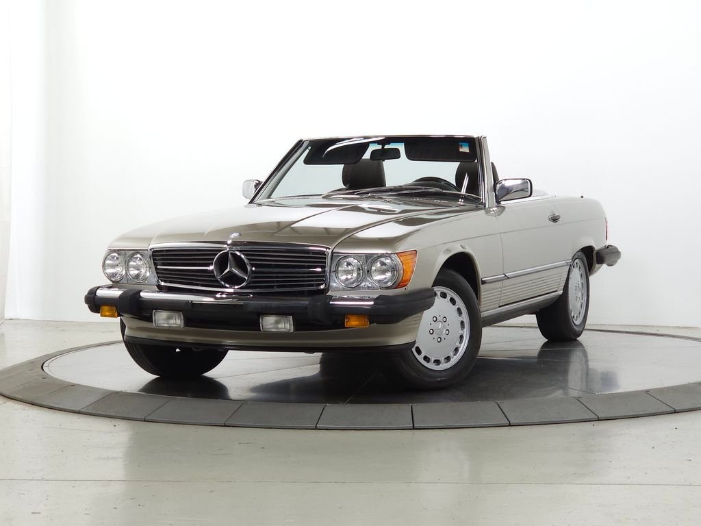 Used 1987 Gold Mercedes-Benz 560 SL image 1