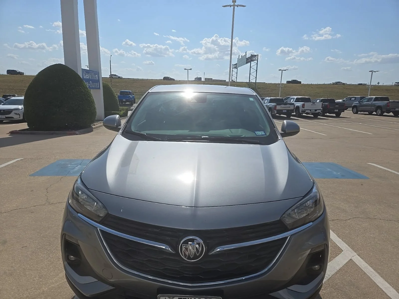 Used 2023 MOONSTONE GRAY METALLIC Buick Preferred image 3