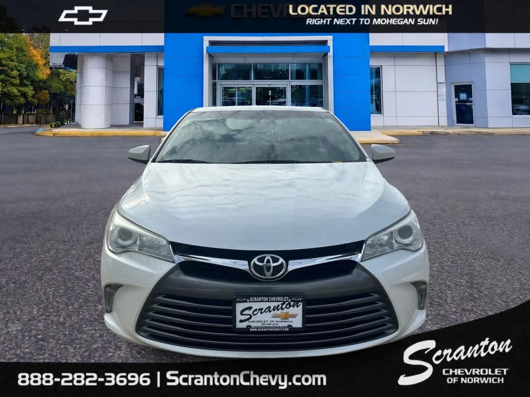 Used 2016 Toyota Camry XLE with VIN 4T1BF1FK0GU261049 for sale in Norwich, CT