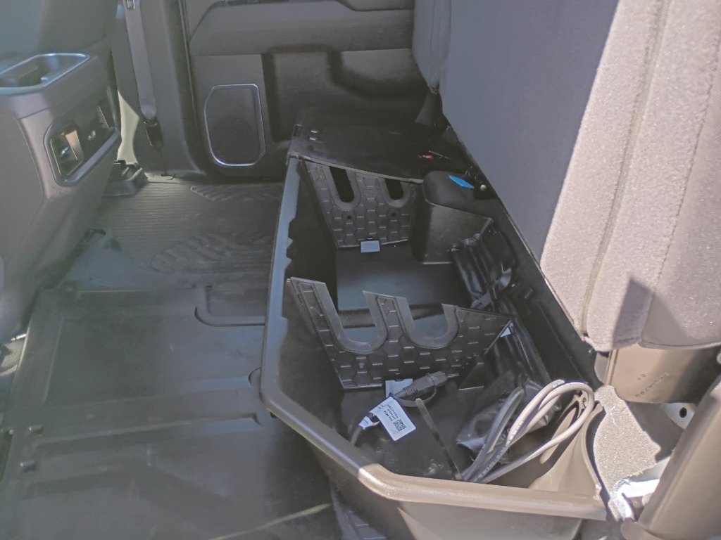 Used 2025 Summit White Chevrolet LT Trail Boss image 21