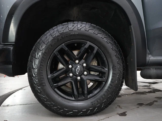 Used 2021 Satin Steel Metallic Chevrolet LT Trail Boss image 30