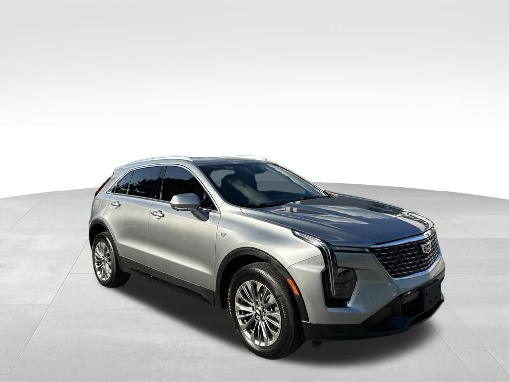 Used 2025 Silver Cadillac Premium Luxury image 8