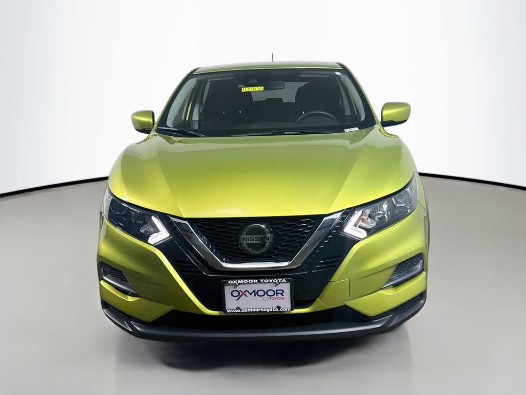 Used 2020 Nitro Lime Metallic Nissan S image 2