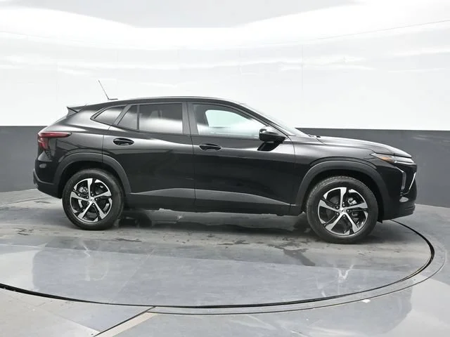 2026 Chevrolet Trax RS - Photo 8