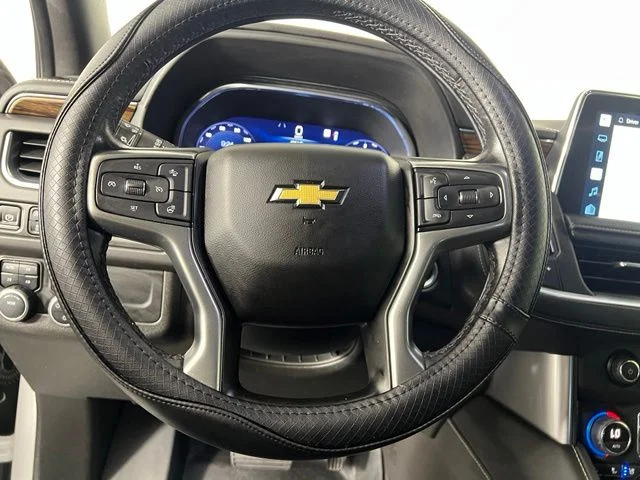 Used 2022 White Chevrolet Premier image 19