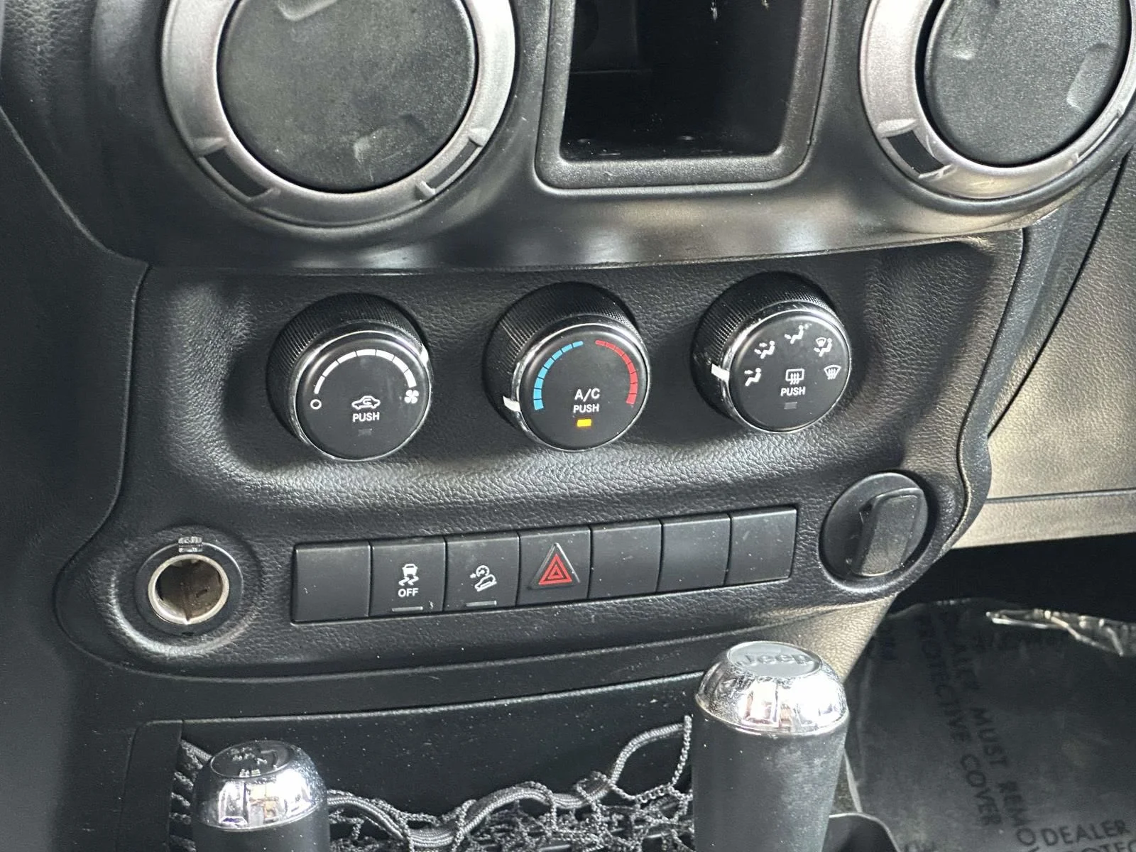 Used 2017 Gray Jeep Unlimited Sport image 25