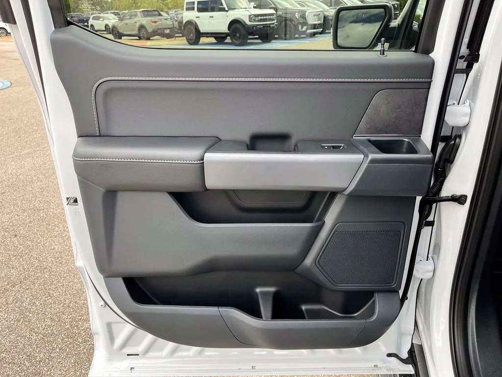 New 2026 White Ford XLT image 14