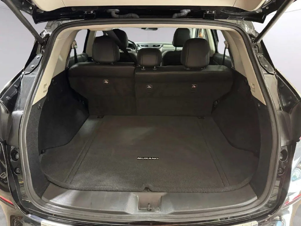 Used 2016 Magnetic Black Metallic Nissan Platinum image 29