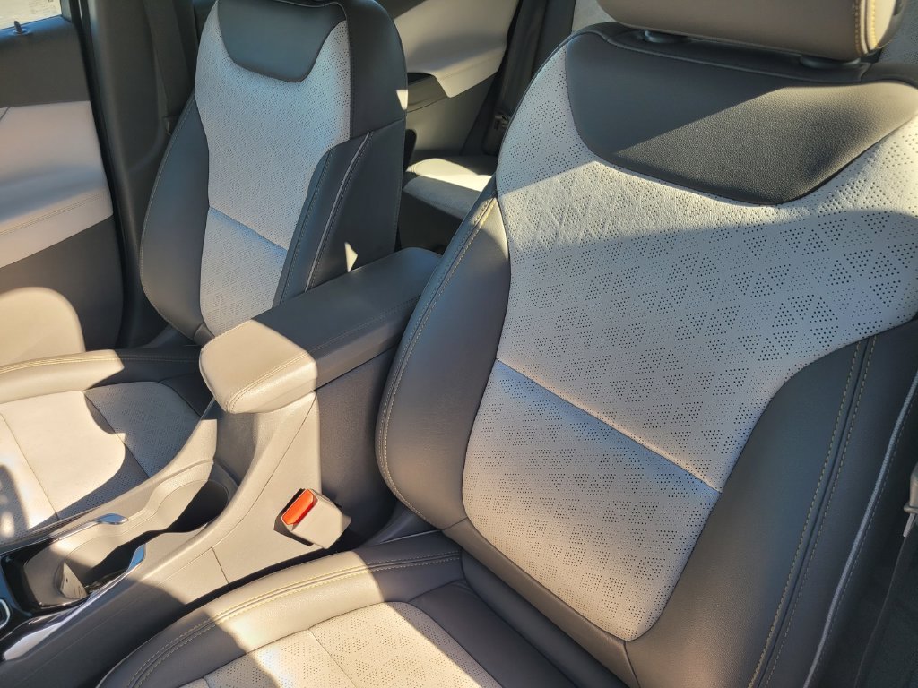 2022 Chevrolet Bolt EUV Premier - Photo 15