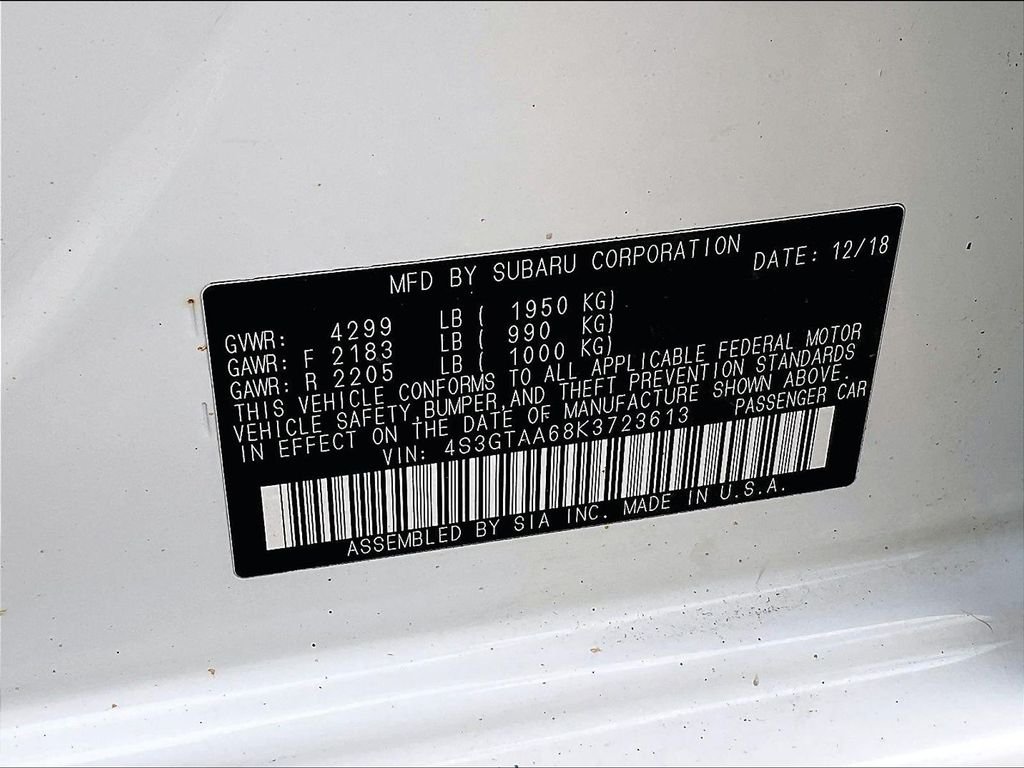 Used 2019 White Subaru 2.0i image 31
