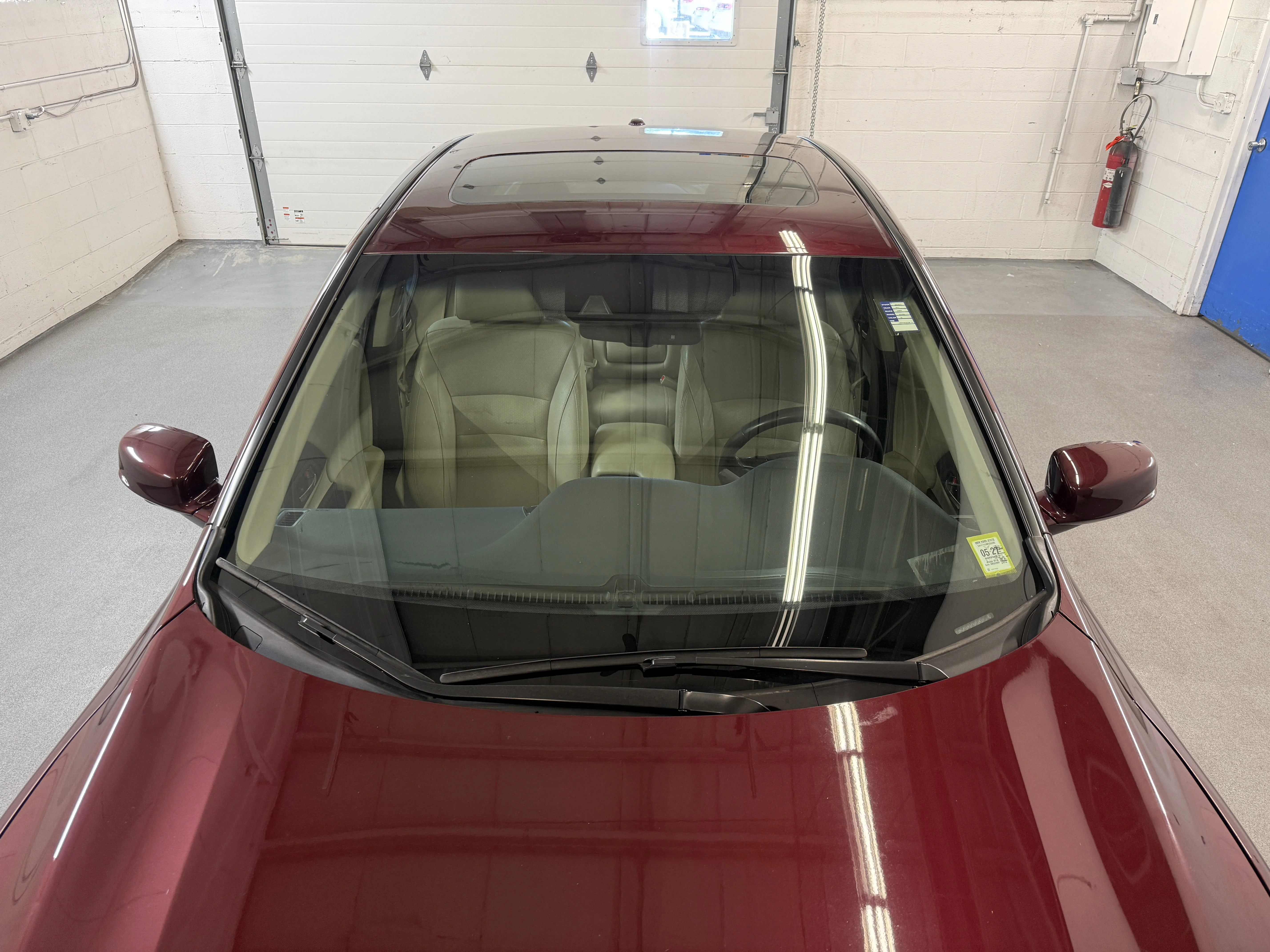 Used 2015 Basque Red Pearl II Honda EX-L image 4