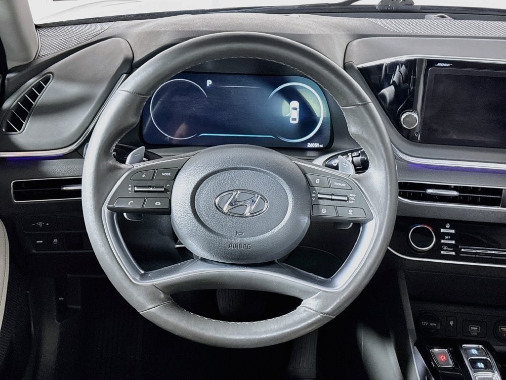 Used 2022 Gray Hyundai Limited image 13