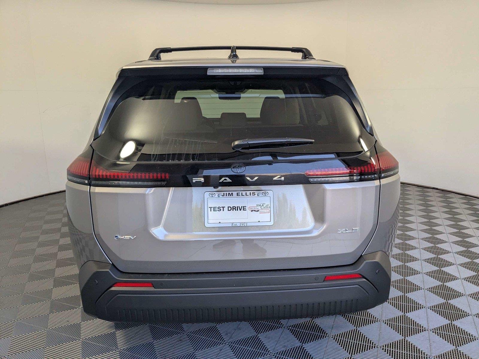 New 2026 Meteor Shower Toyota  XLE Premium image 6