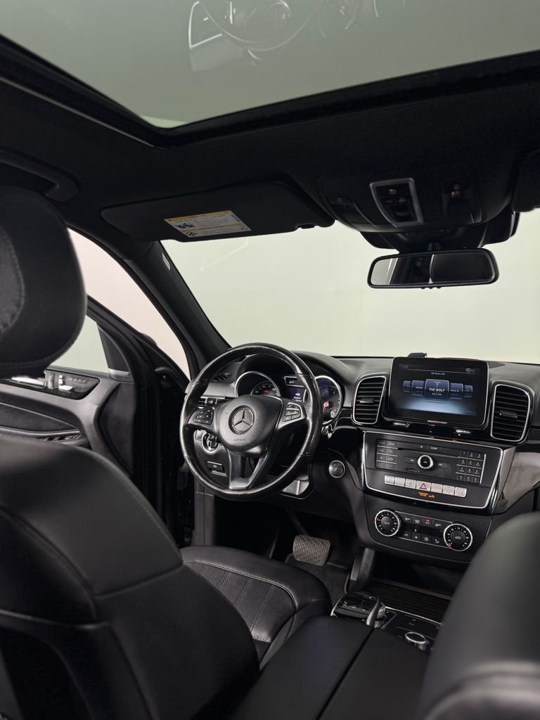 Used 2016 Black Mercedes-Benz GLE 350 image 27