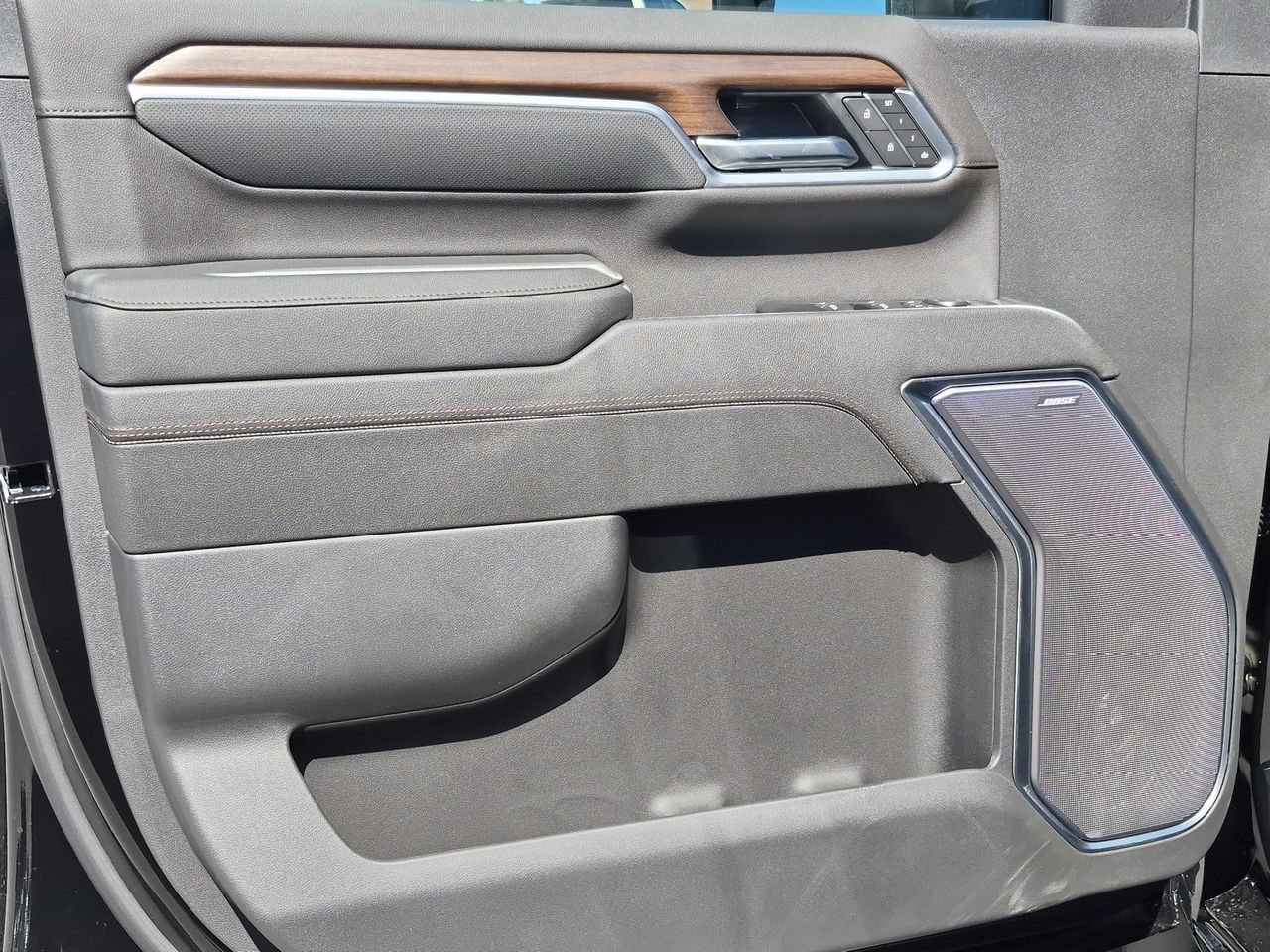 2026 Chevrolet Silverado 2500 HD High Country - Photo 23