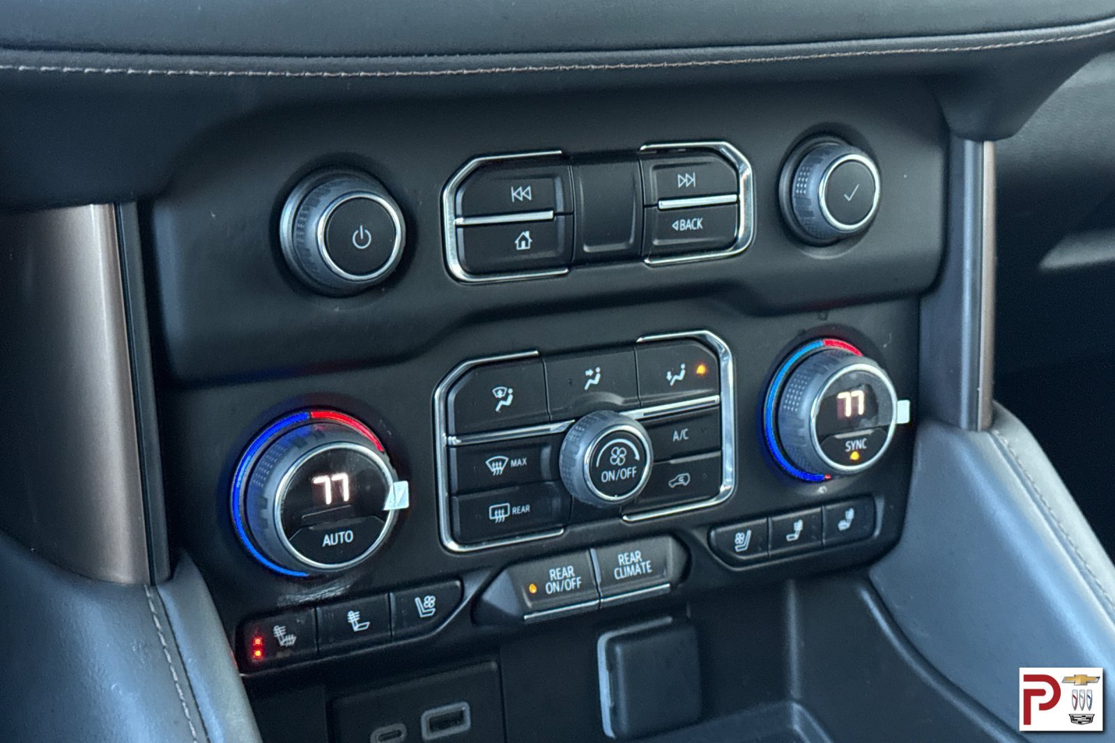 Used 2023 Gray Chevrolet High Country image 27