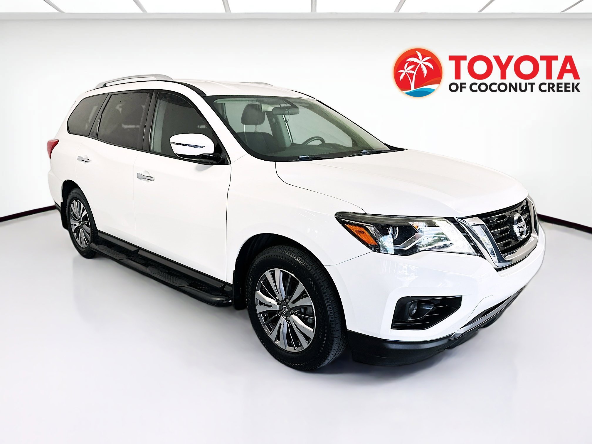 2020 Nissan Pathfinder S 2WD's photo