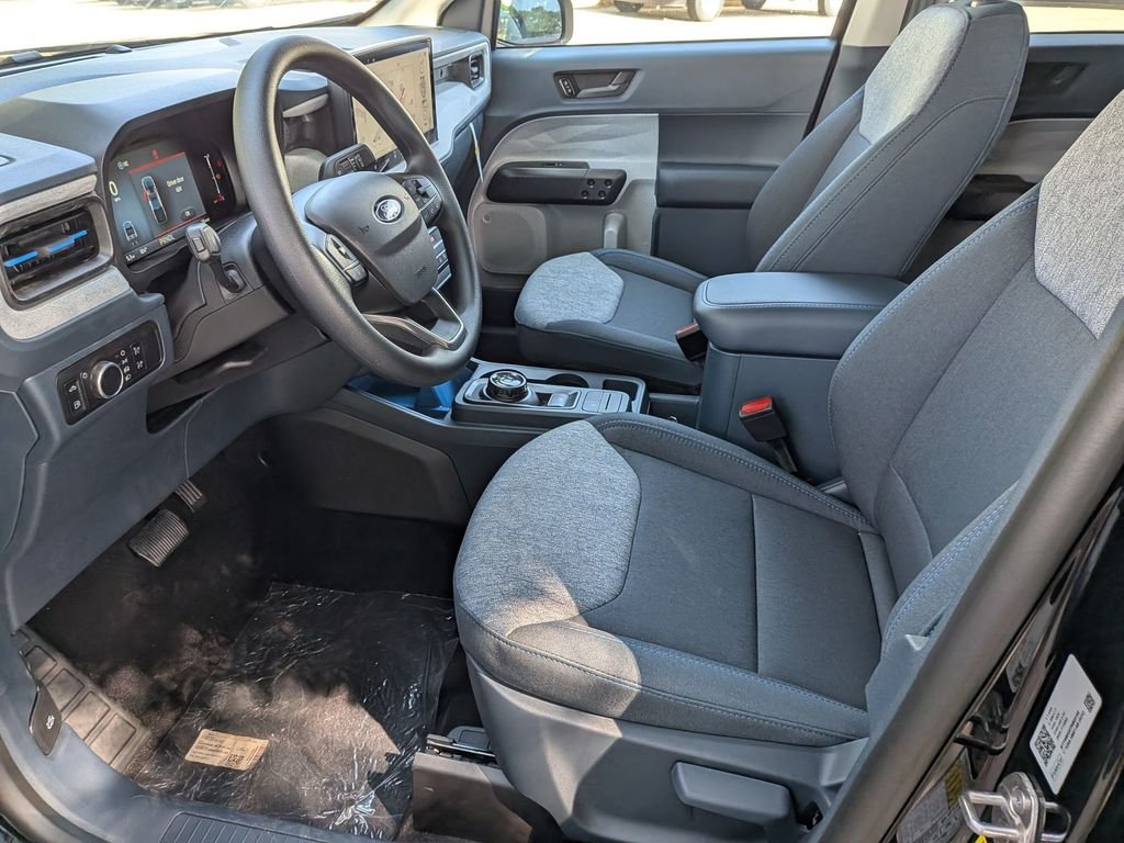 New 2026 Shadow Black Ford XLT image 18