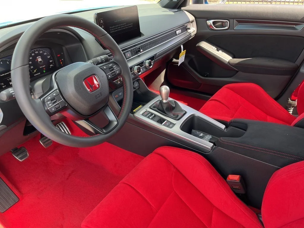 2025 Honda Civic Hatchback Type-R - Photo 10