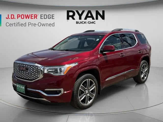 2017 GMC Acadia Denali AWD's photo