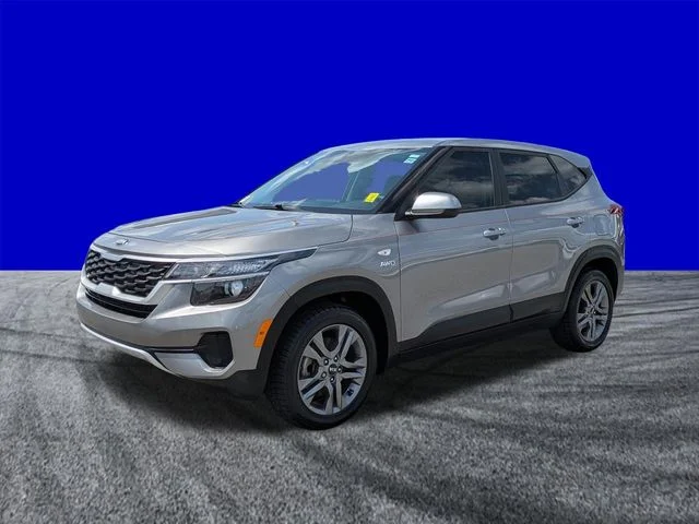 Certified Used 2021 Steel Gray Kia LX image 8
