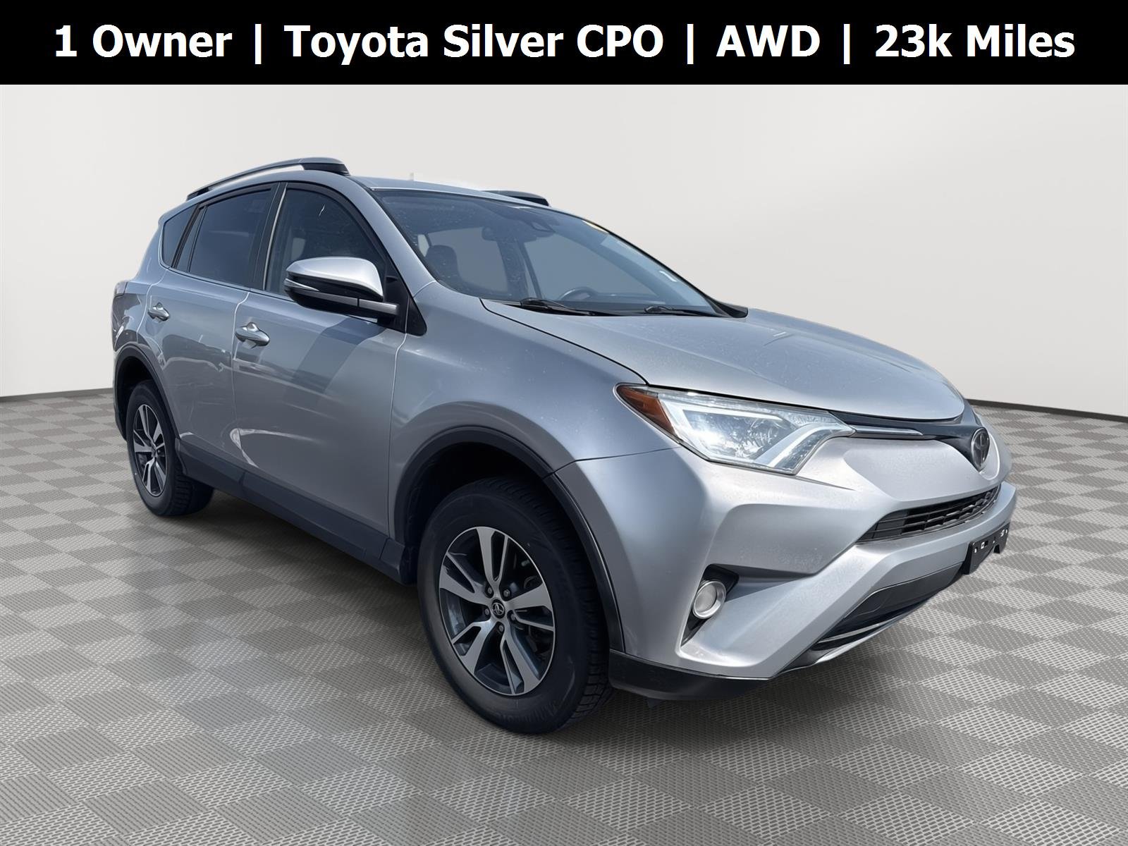 Certified Used 2018 Silver Sky Metallic Toyota XLE image 1