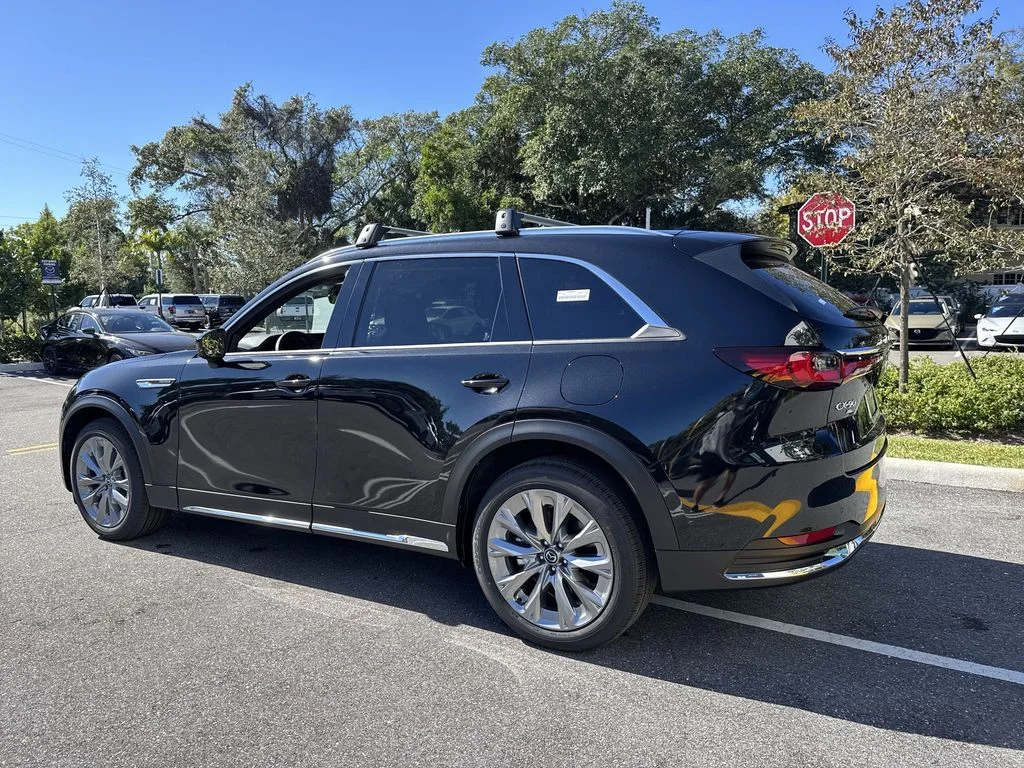 2026 Mazda CX-90 Premium Plus Package - Photo 12