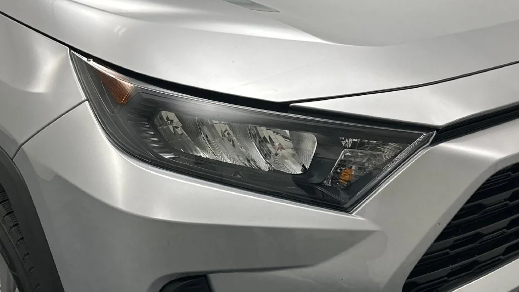 Certified Used 2022 Silver Toyota LE image 24