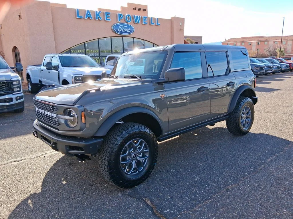 2025 Ford Bronco Badlands 4x4's photo