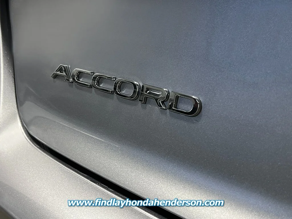 New 2026 Solar Silver Metallic Honda SE image 6