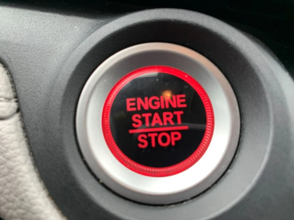 Used 2022 Silver Honda EX-L image 26