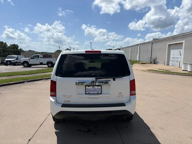 Used 2013  Honda EX-L image 4