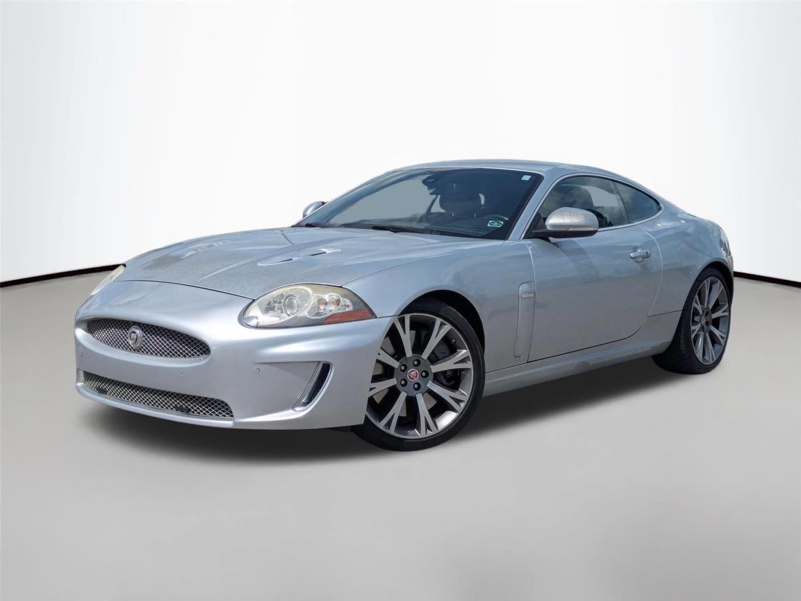 Used 2010 Liquid Silver Jaguar XKR image 3