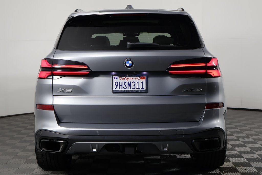 Certified Used 2024 Skyscraper Grey Metallic BMW xDrive40i image 5