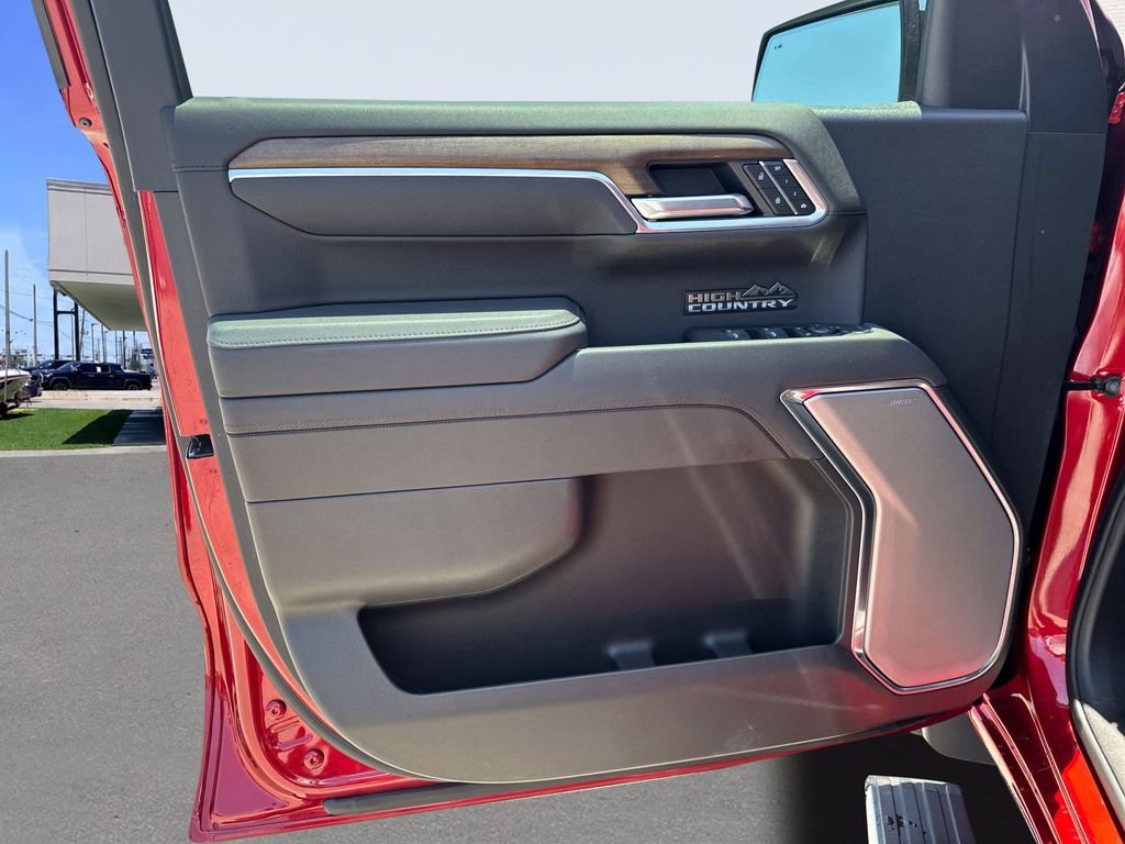 2025 Chevrolet Silverado 1500 High Country - Photo 20