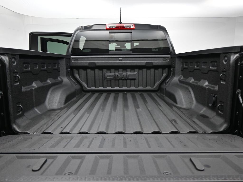 2026 GMC Canyon AT4 - Photo 21