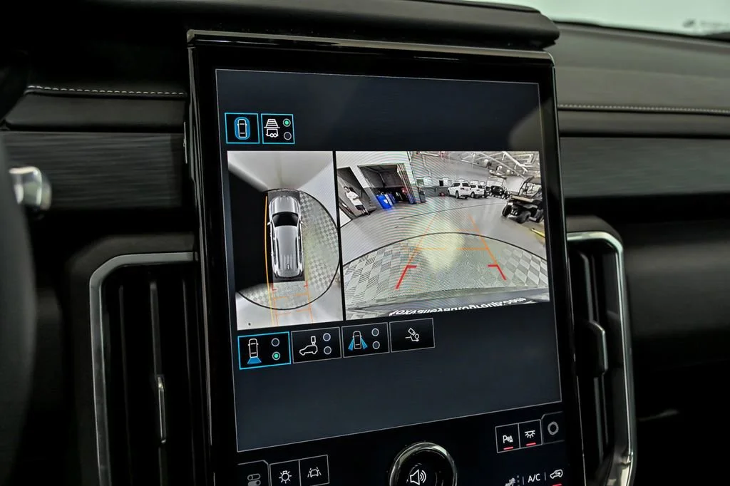2026 GMC Acadia Elevation - Photo 16