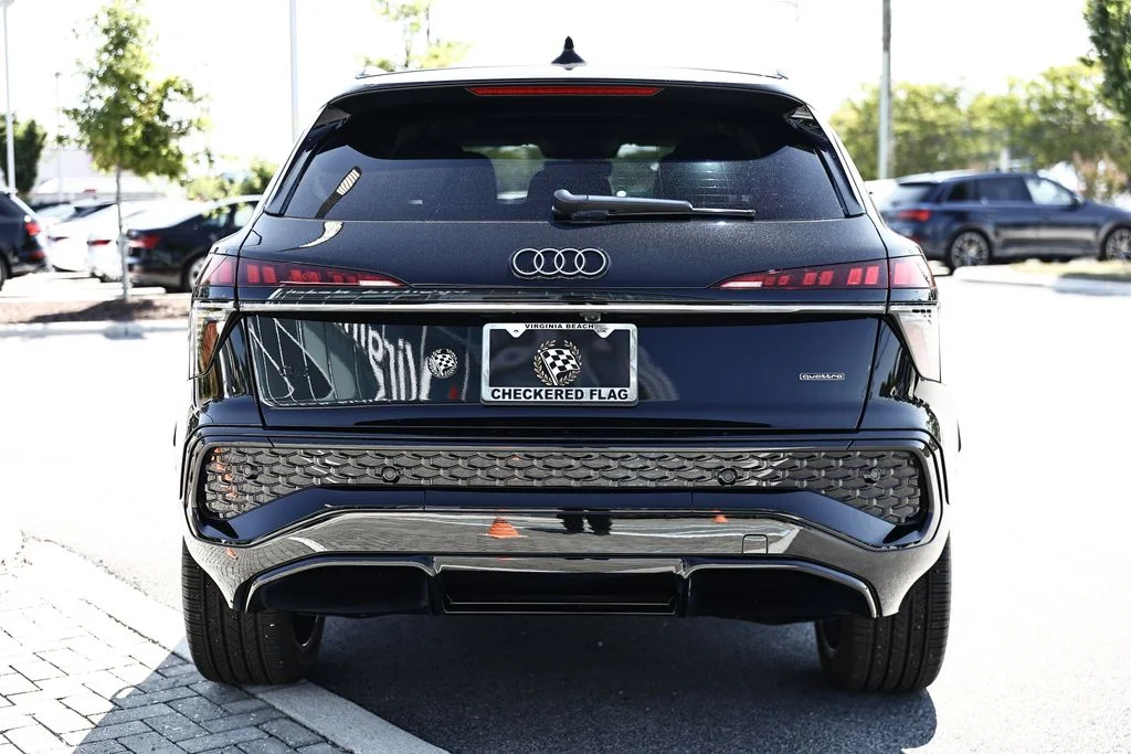 Used 2026 Mythos Black Metallic Audi S line image 10