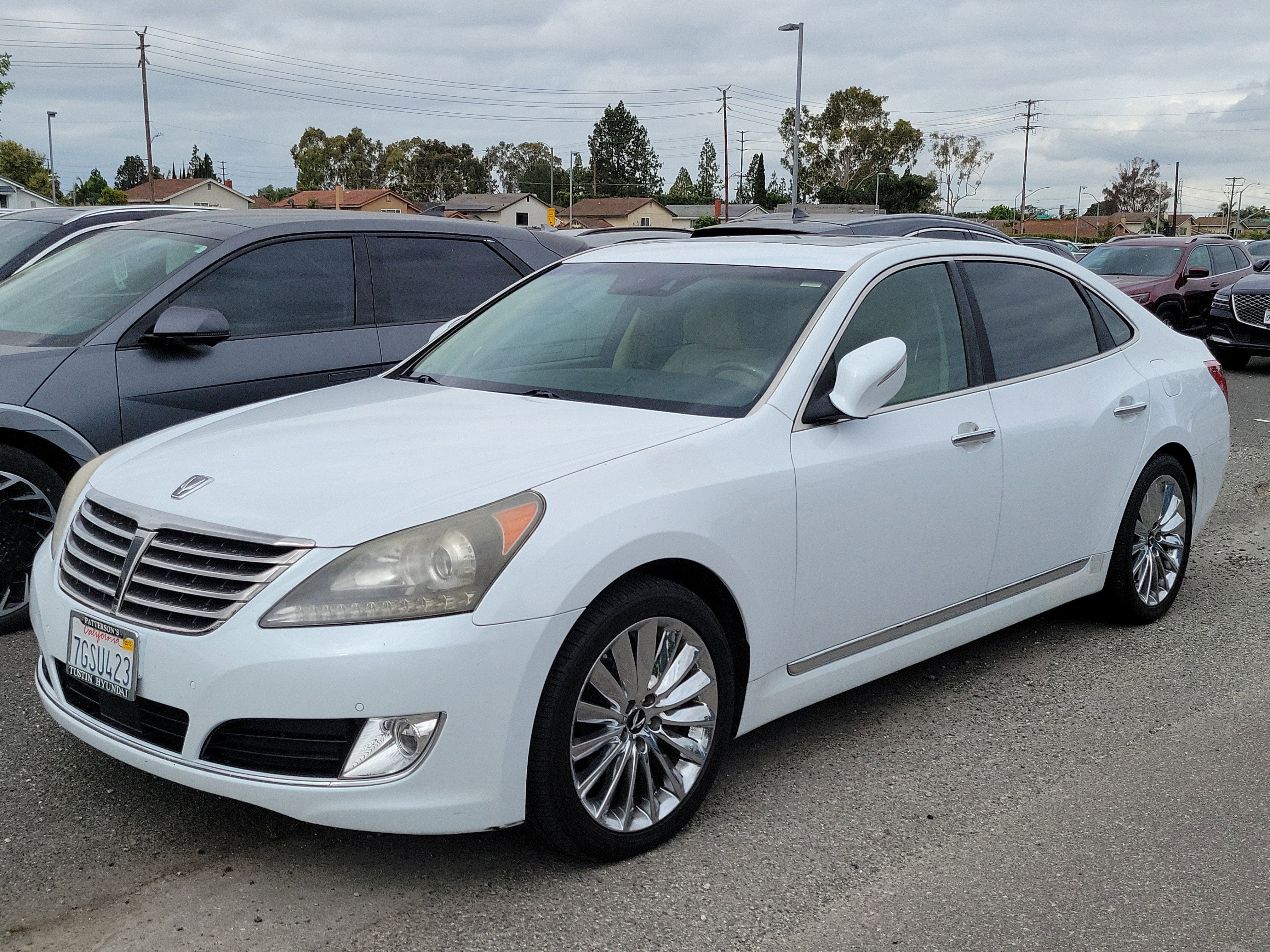 2014 Hyundai Equus Signature's photo