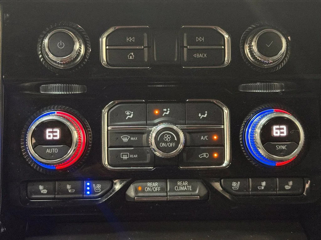 Used 2022 Onyx Black GMC Denali image 17