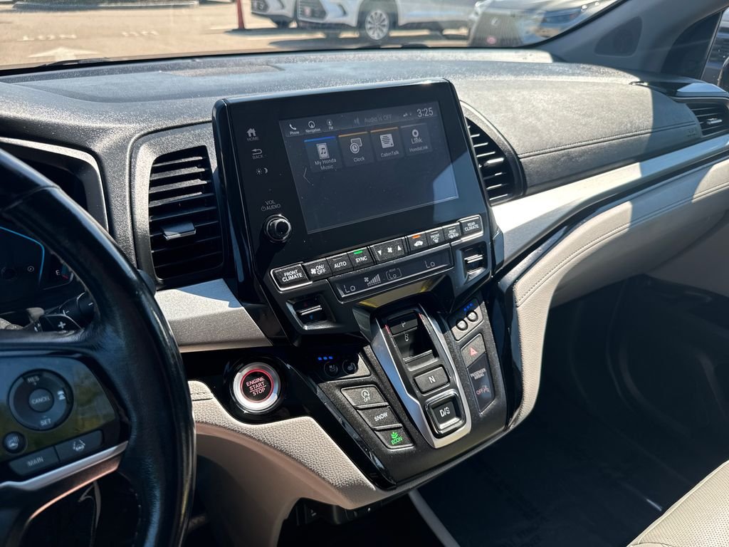 Used 2018 Gray Honda Elite image 24
