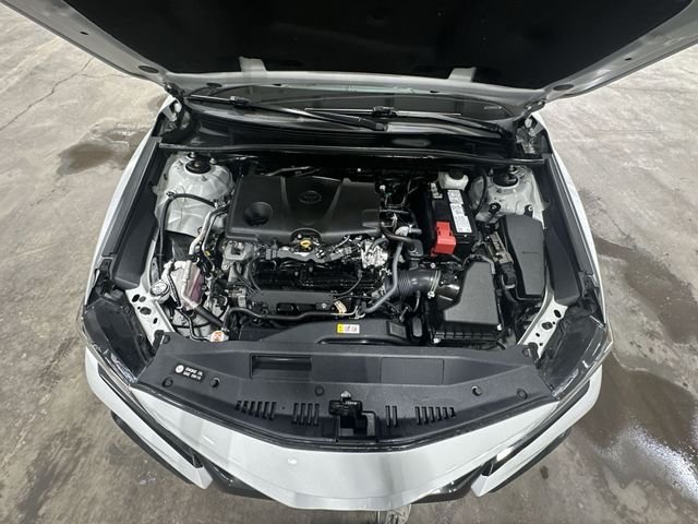 Used 2022 White Toyota XSE image 22