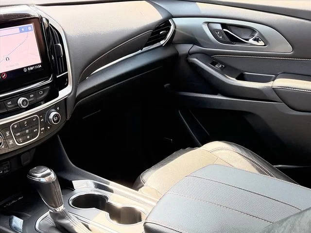 Used 2020 Gray Chevrolet Premier image 14