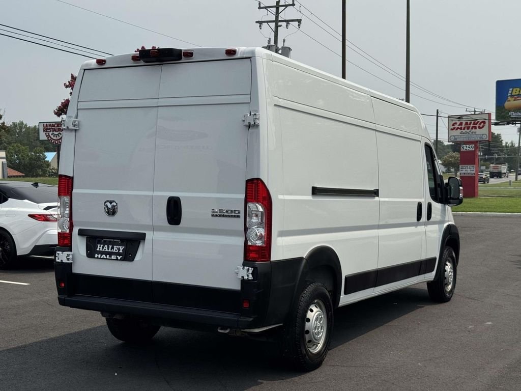 Used 2023 White Ram High Roof image 20