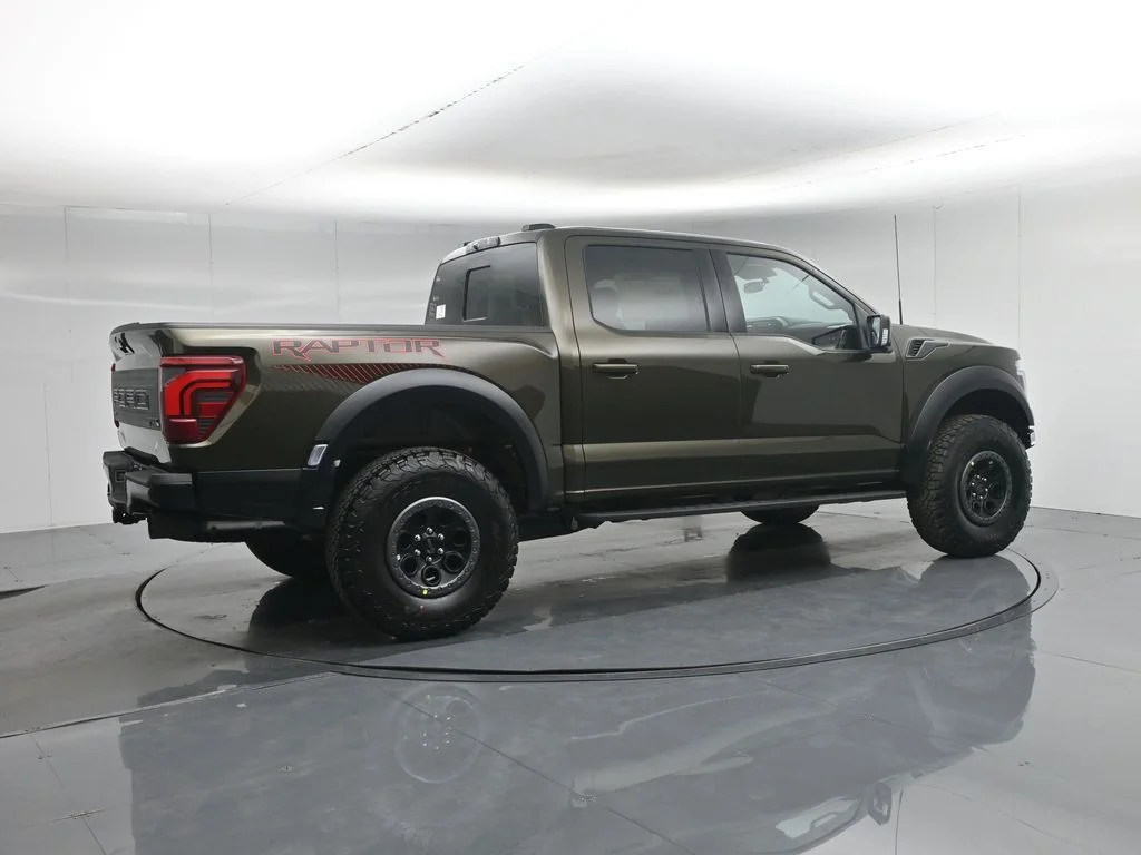 New 2026 Shelter Green Ford Raptor image 30