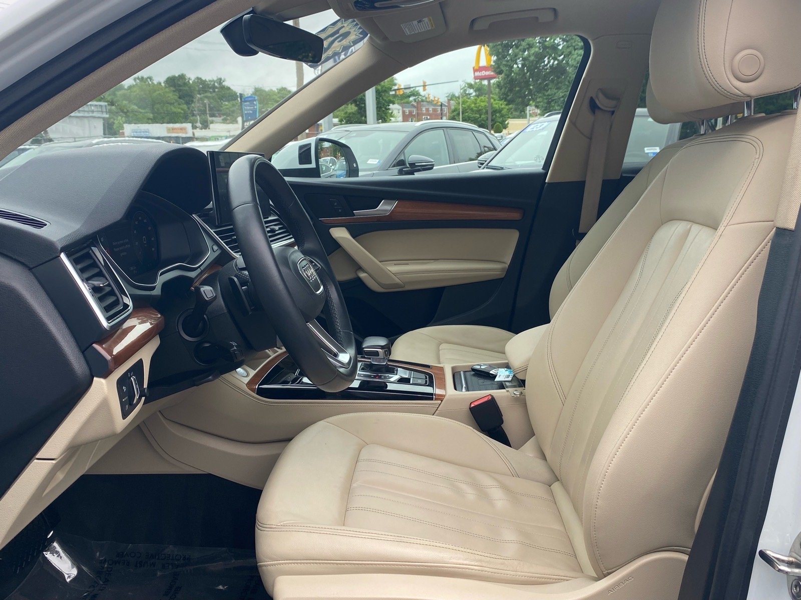 Used 2021 White Audi 45 Premium Plus image 12